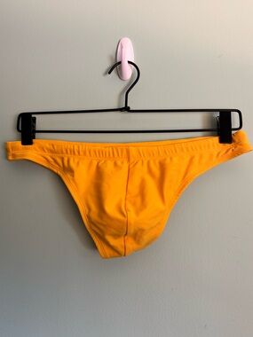 Men's Coyote Classic Swim Thong in Sunset - Size Medium (31-32)